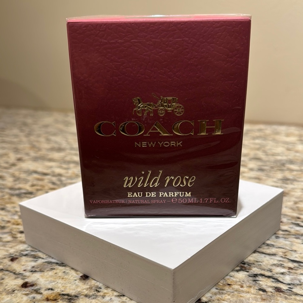 Coach Wild Rose Eau de Parfum in Burgundy